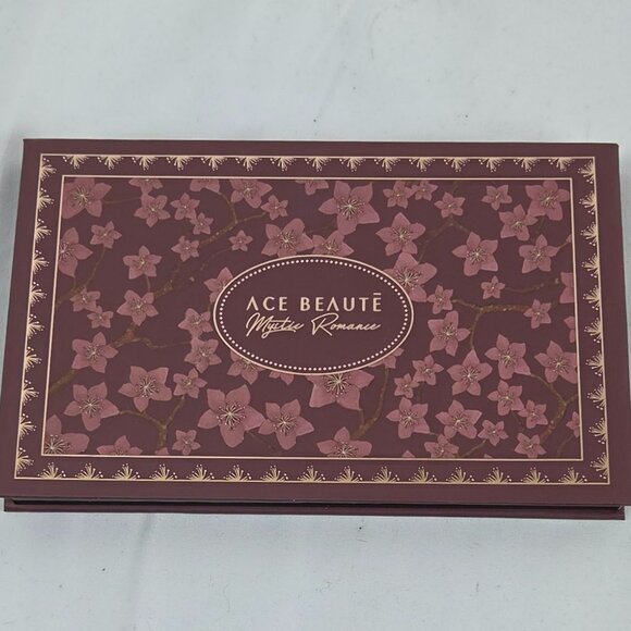 Ace Beauté Mystic Romance Eyeshadow Palette (15 Shades) NEW/UNUSED - Picture 3 of 3